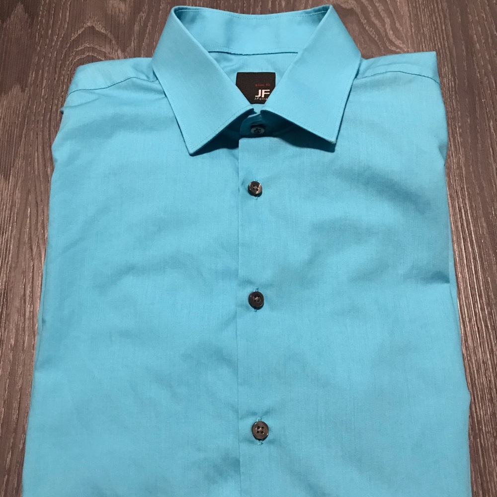J. Ferrar Slim Fit 16-16 1/2, 32-33 Baby Blue